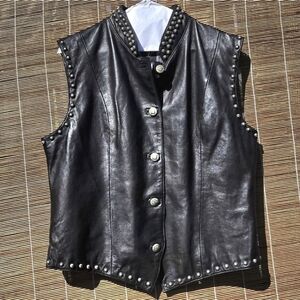 Vintage Genuine Leather Valencia Studded Vest Black XL